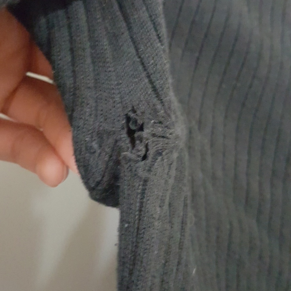 Light sweater - Picture 3 of 3
